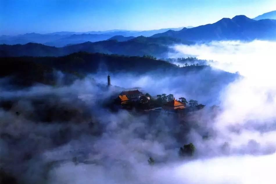 专业问答平台-你怎么看待于文文在《乘风破浪》里面的表现和气质?,快速解答你的问题